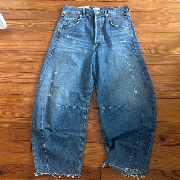Citizens Horseshoe Jeans - Picture 1 of 4